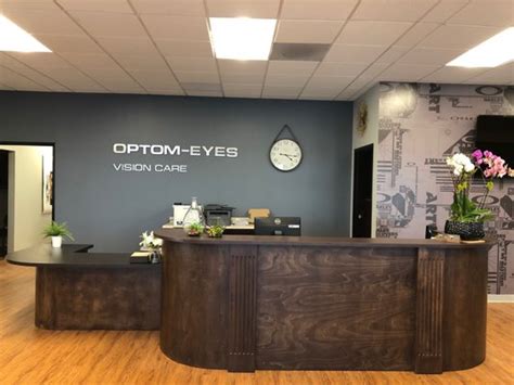 optom eyes imperial beach.